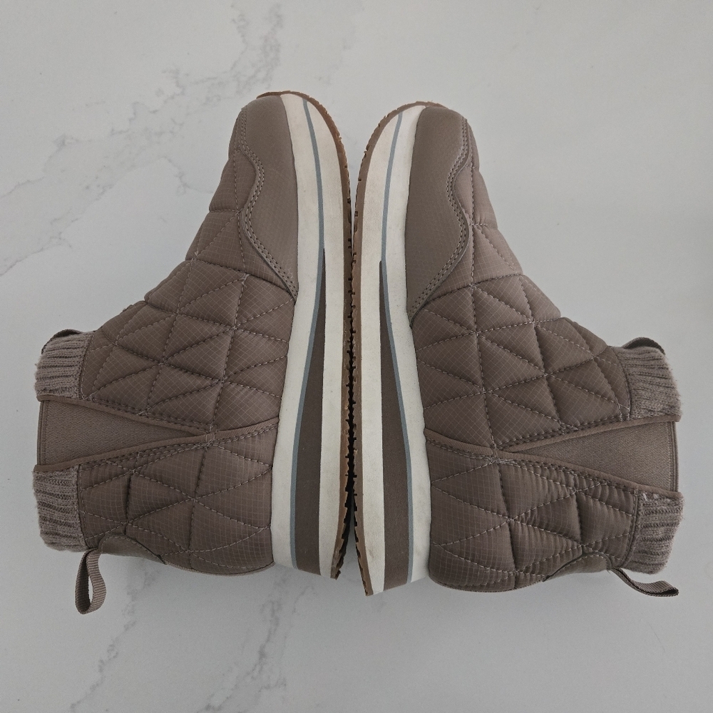 Teva ReEmber Mid Platform Boots Quilted Nylon Brown Beige Tan Size 6 - Picture 8 of 10